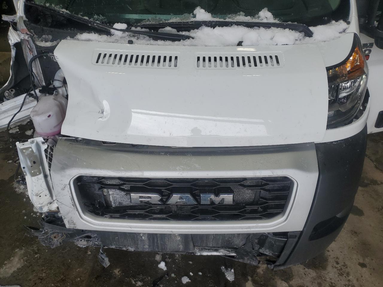 RAM PROMASTER 1500 2022 — 13