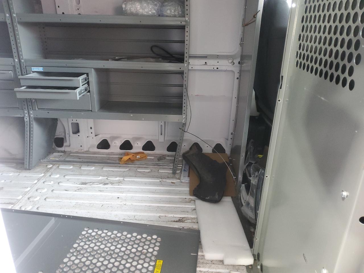 RAM PROMASTER 1500 2022 — 12