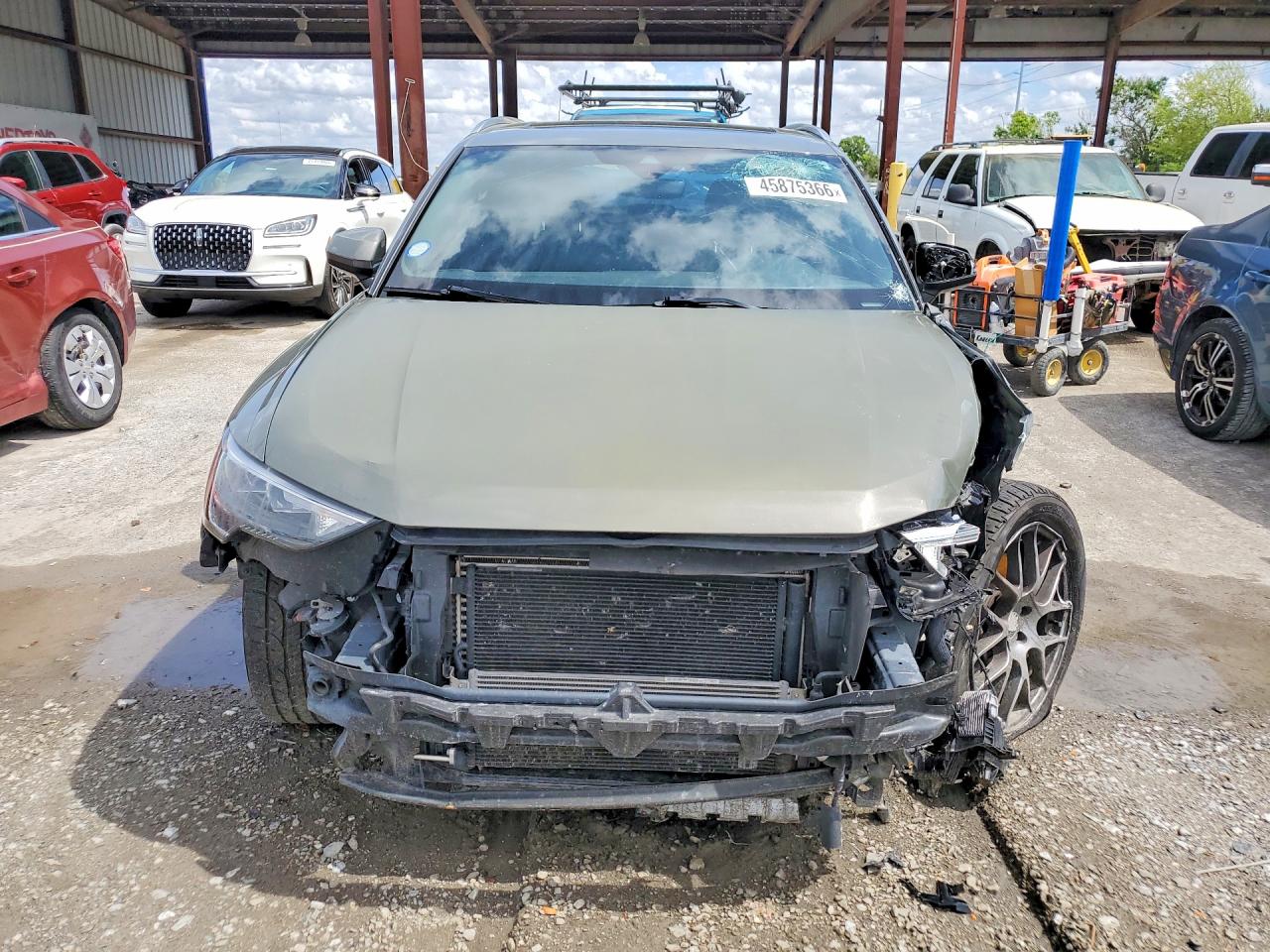AUDI Q3 2021 — 6