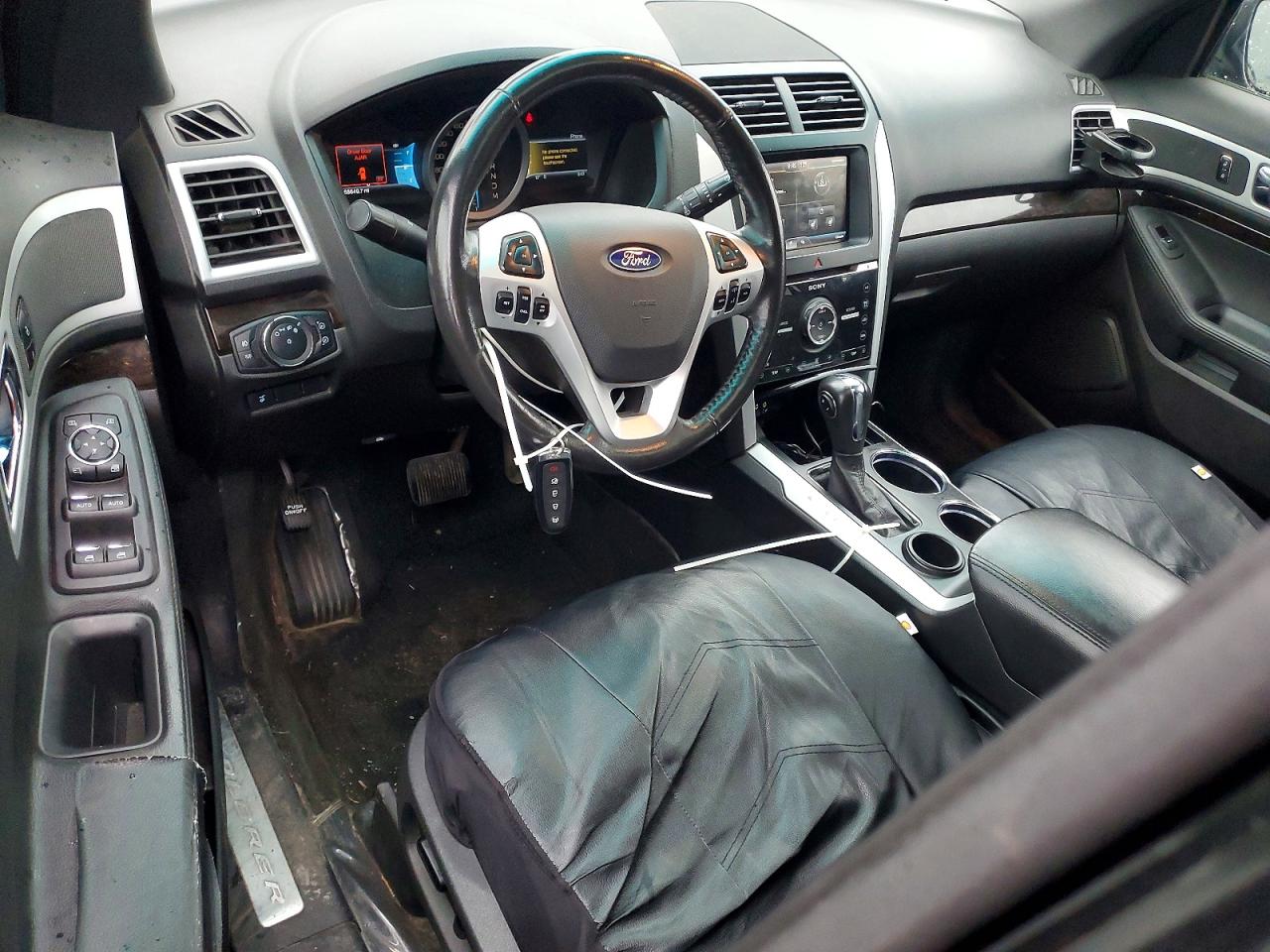 FORD EXPLORER 2011 — 9