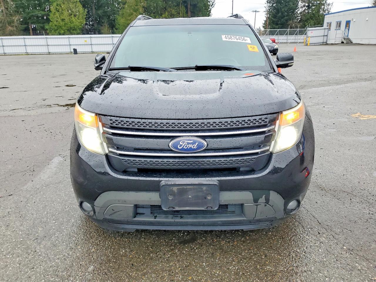 FORD EXPLORER 2011 — 6