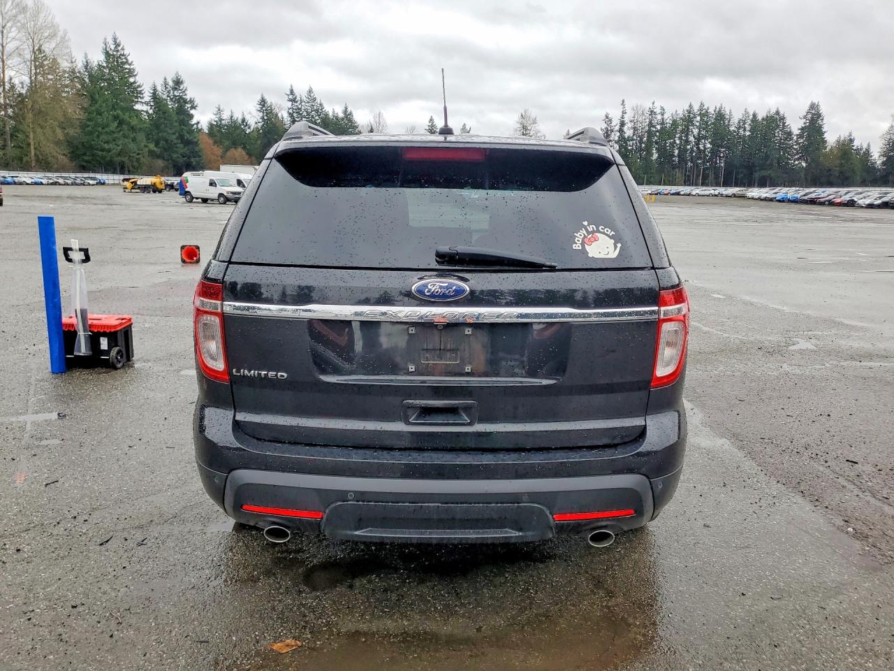 FORD EXPLORER 2011 — 7