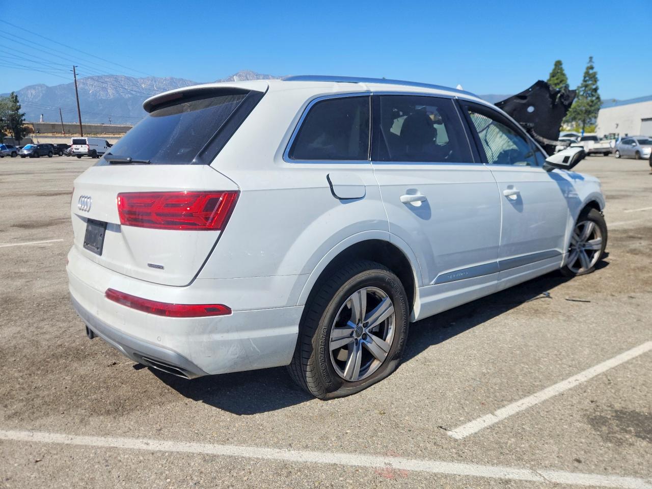 AUDI Q7 2018 — 4