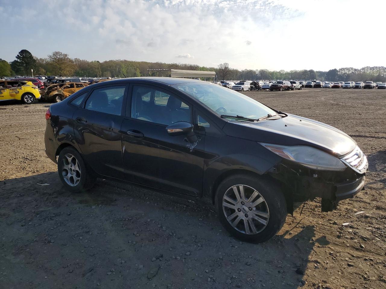 2011 FORD FIESTA SEL