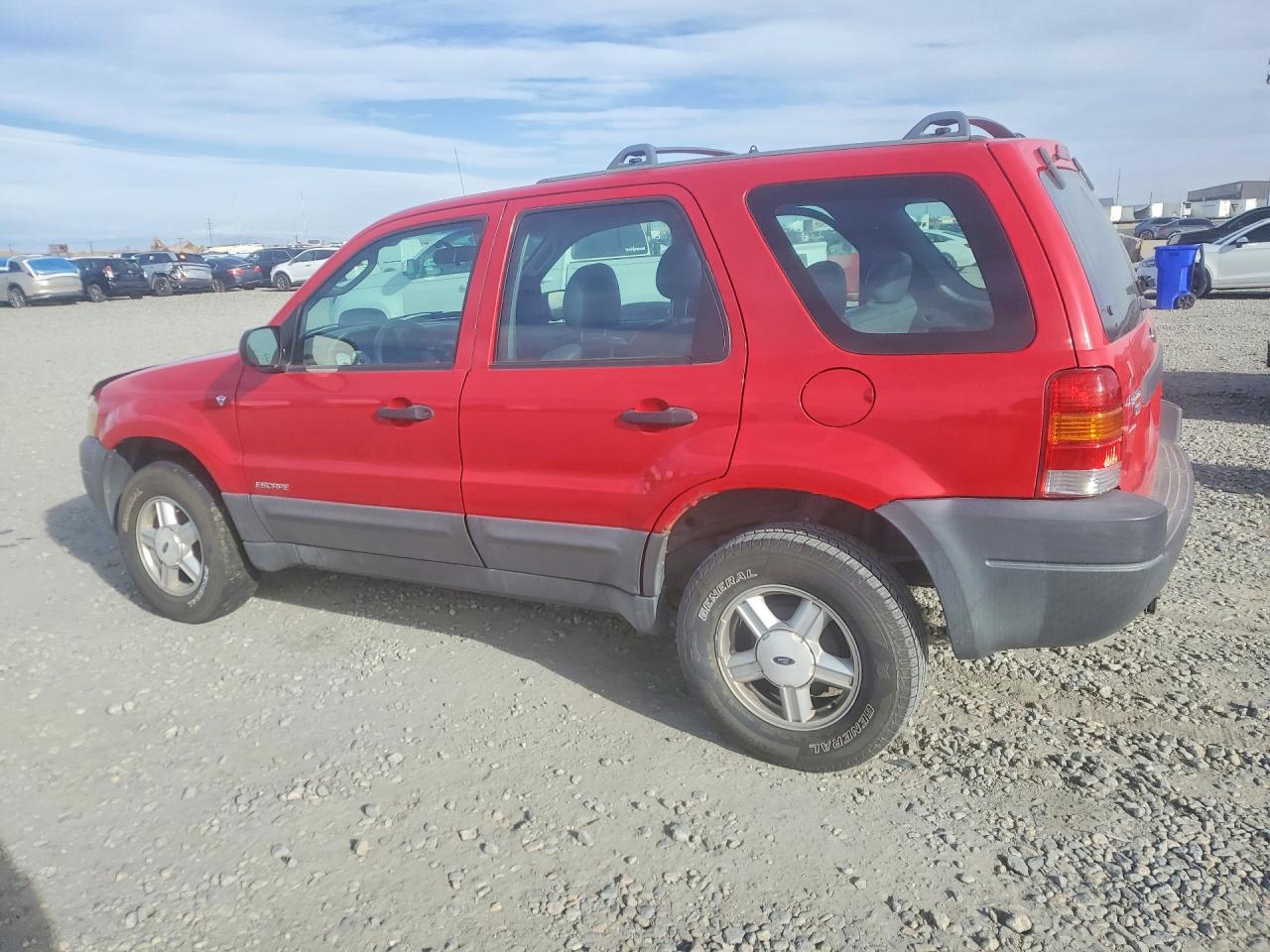FORD ESCAPE 2002 — 3