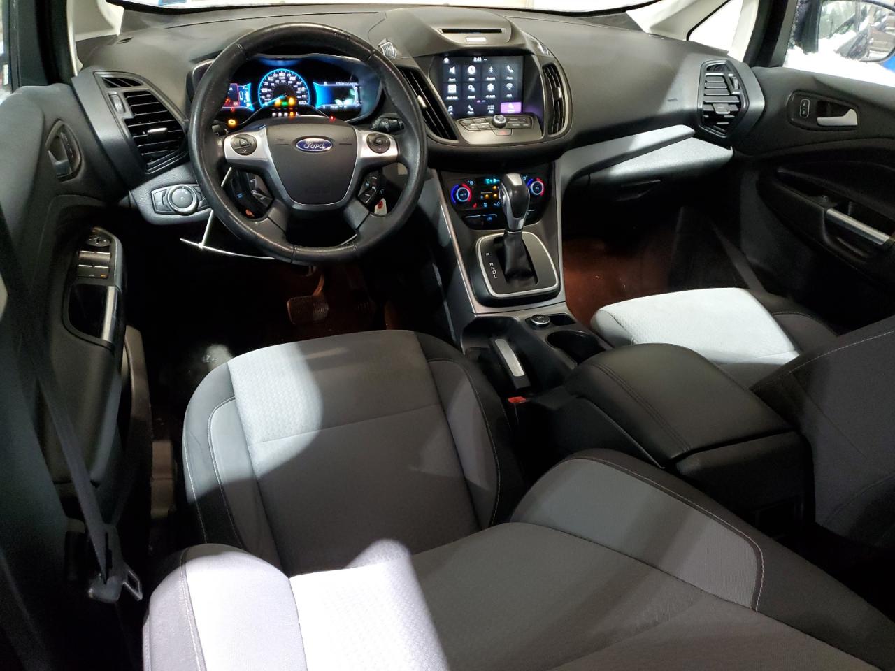 FORD C-MAX 2017 — 9