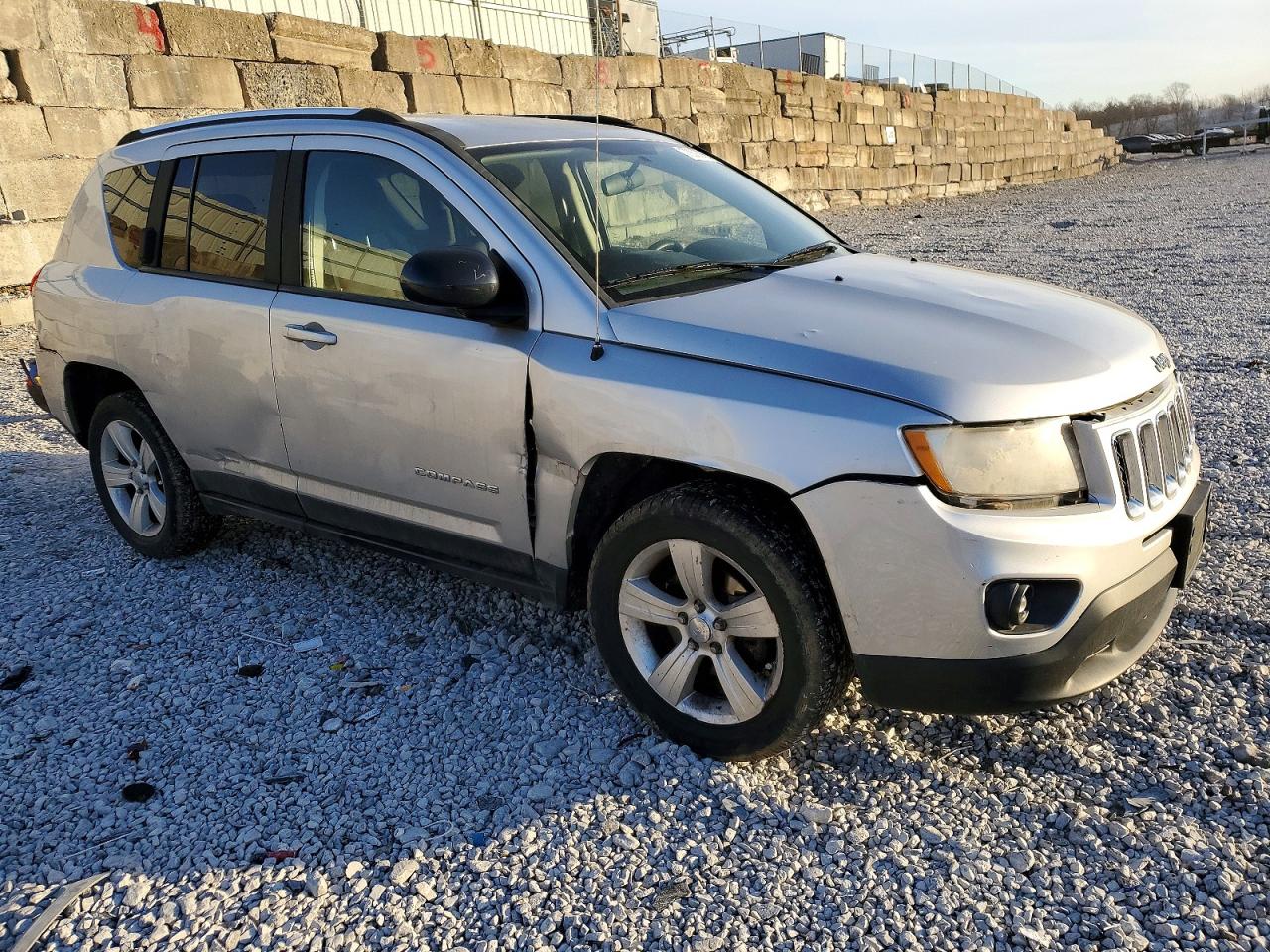 JEEP COMPASS 2012 — 5