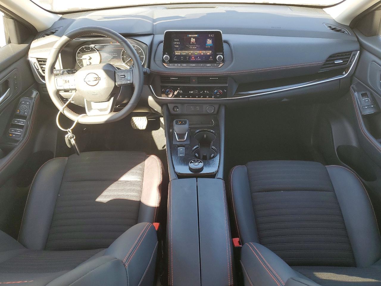 NISSAN ROGUE 2026 — 9