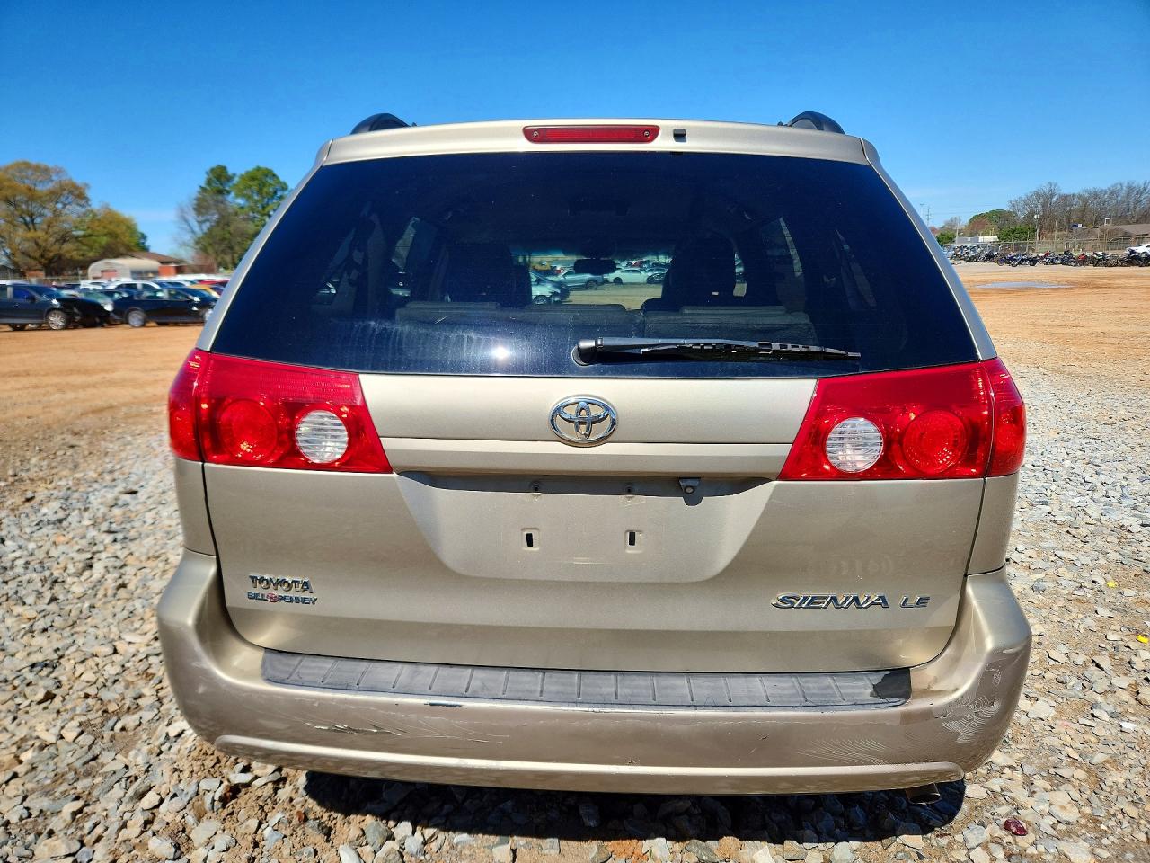 TOYOTA SIENNA 2006 — 7