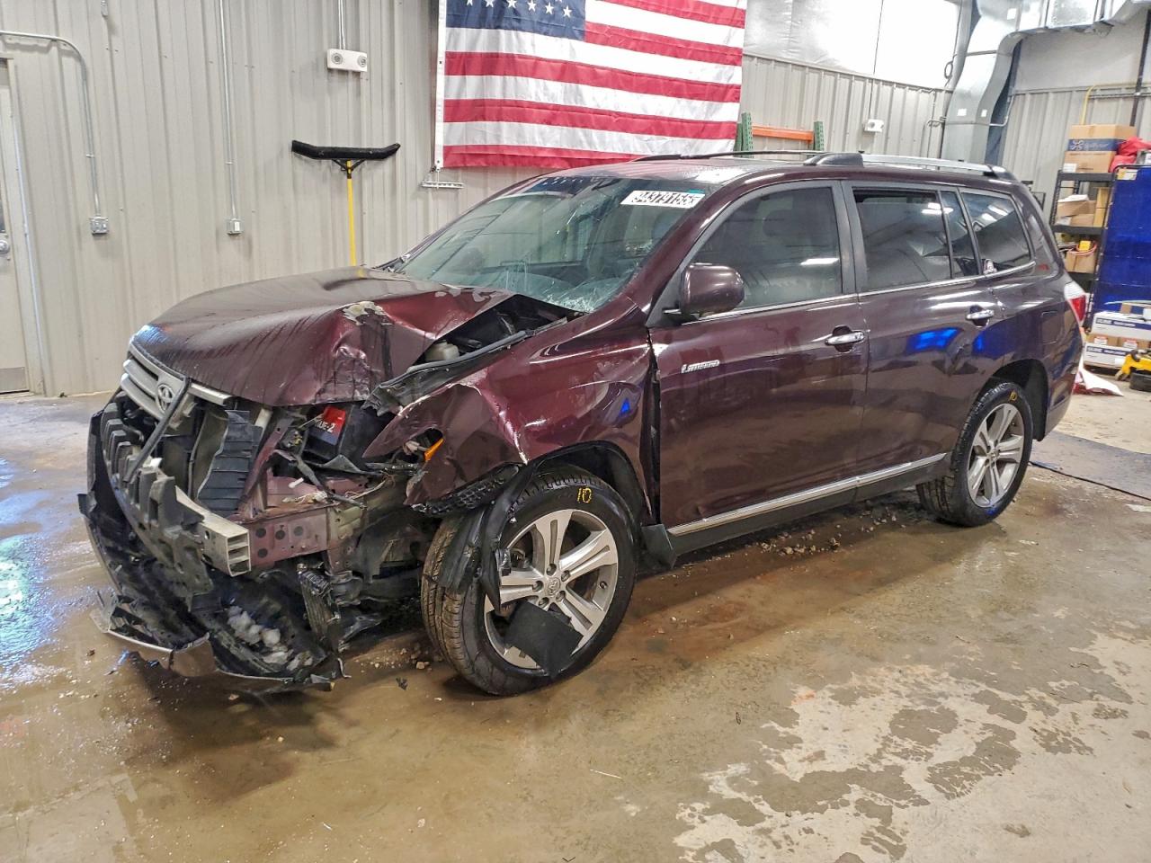 2011 TOYOTA HIGHLANDER LIMITED