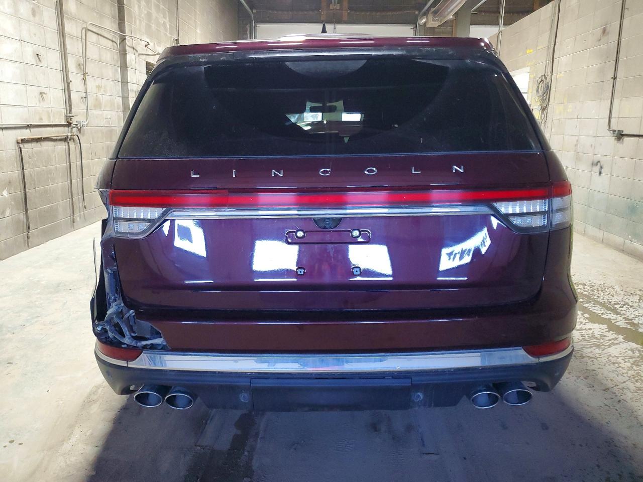 LINCOLN AVIATOR 2022 — 7