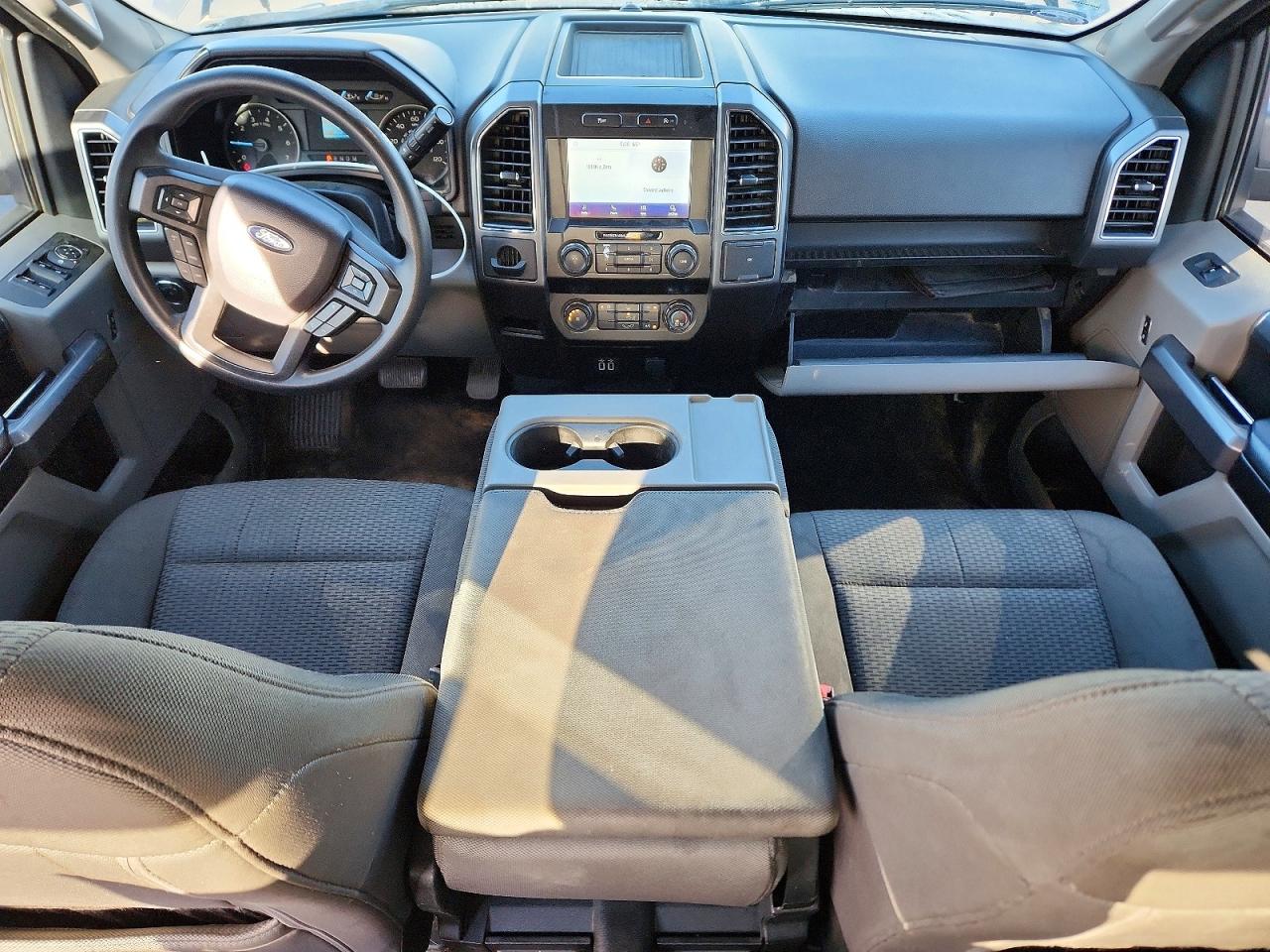 FORD F150 SUPERCREW 2020 — 9