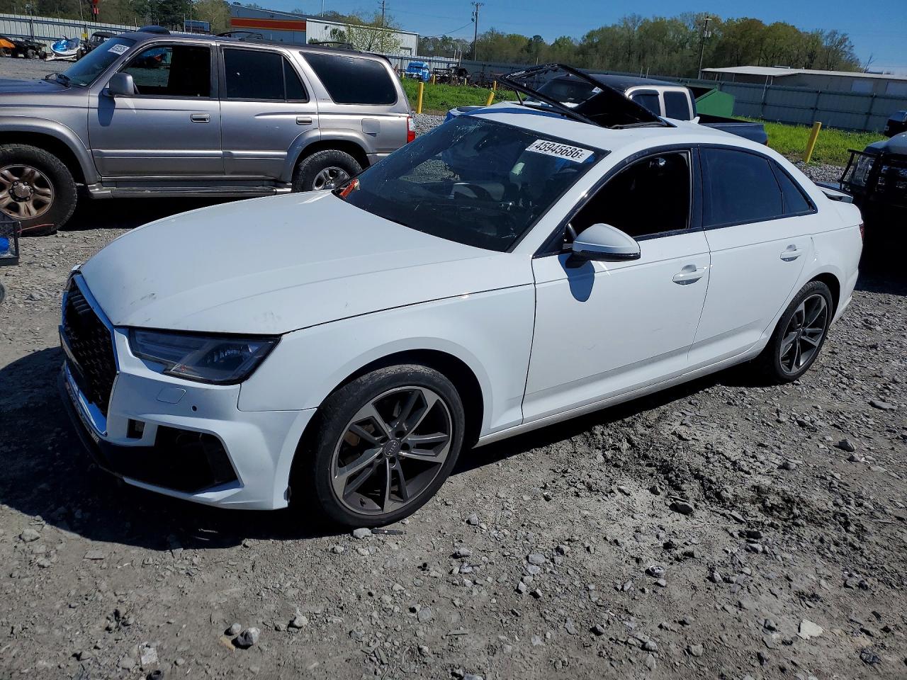 AUDI A4 2019 — 2