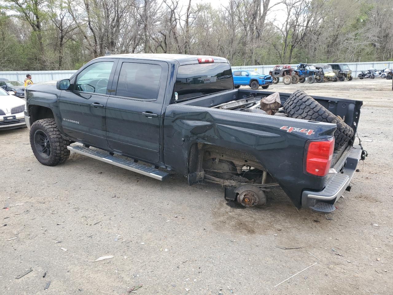 CHEVROLET SILVERADO 2015 — 3