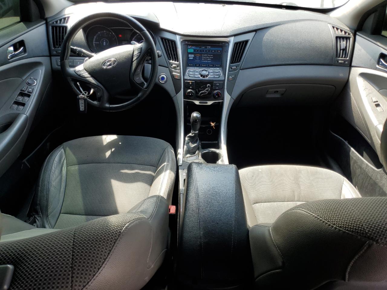 HYUNDAI SONATA SE 2013 — 9