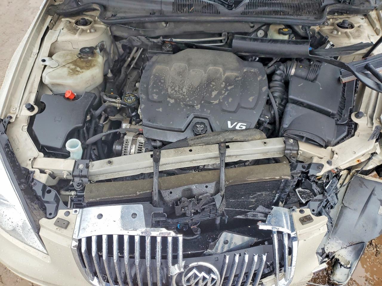 BUICK LUCERNE 2011 — 12