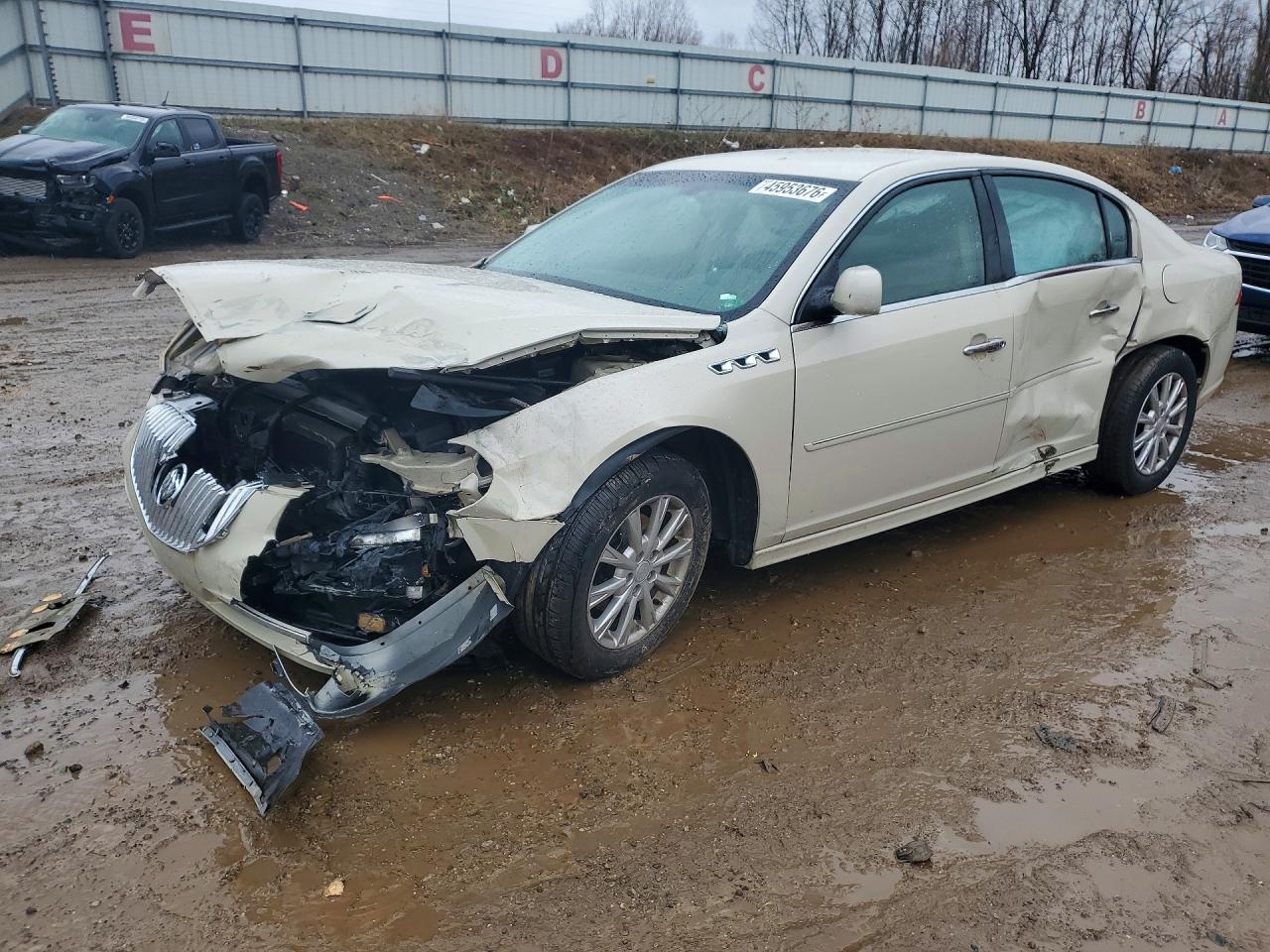 BUICK LUCERNE 2011 — 2