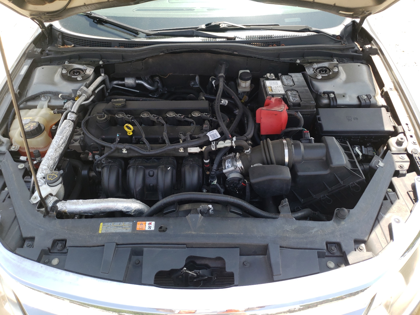 FORD FUSION 2010 — 8