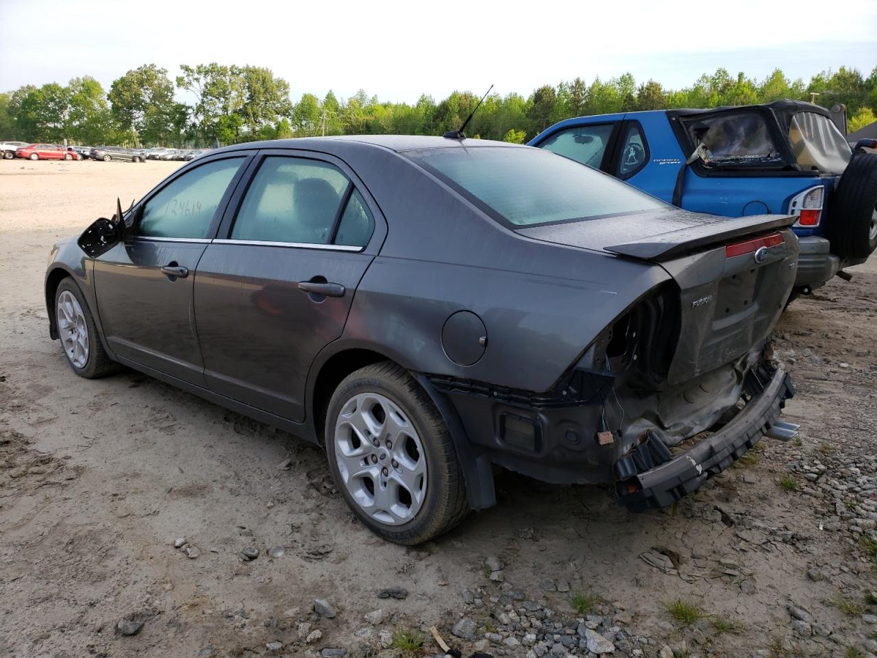 FORD FUSION 2010 — 4
