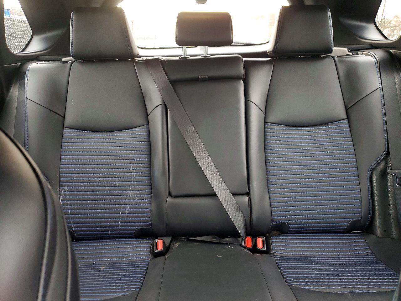 TOYOTA RAV4 HYBRID 2021 — 11
