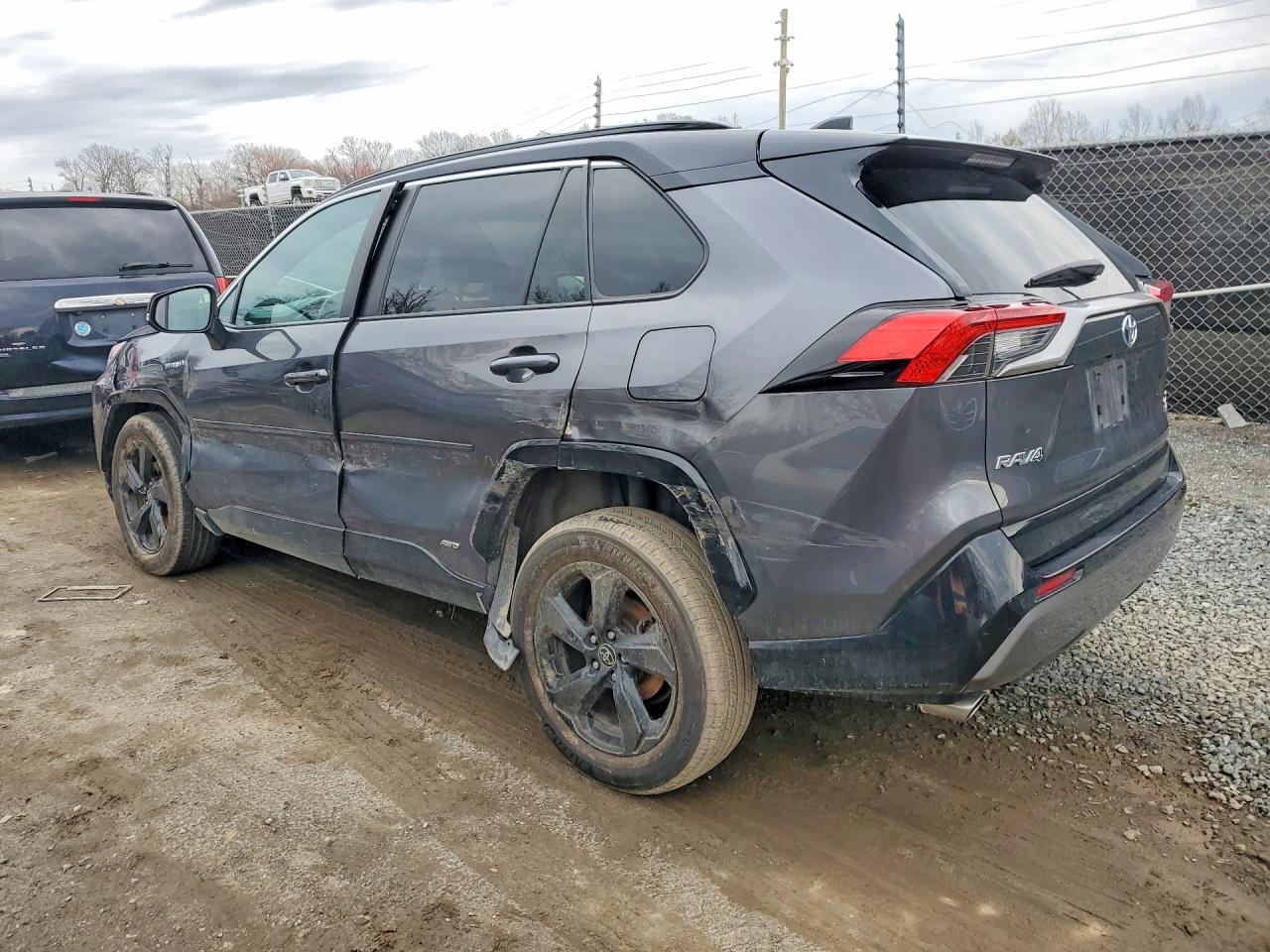TOYOTA RAV4 HYBRID 2021 — 3