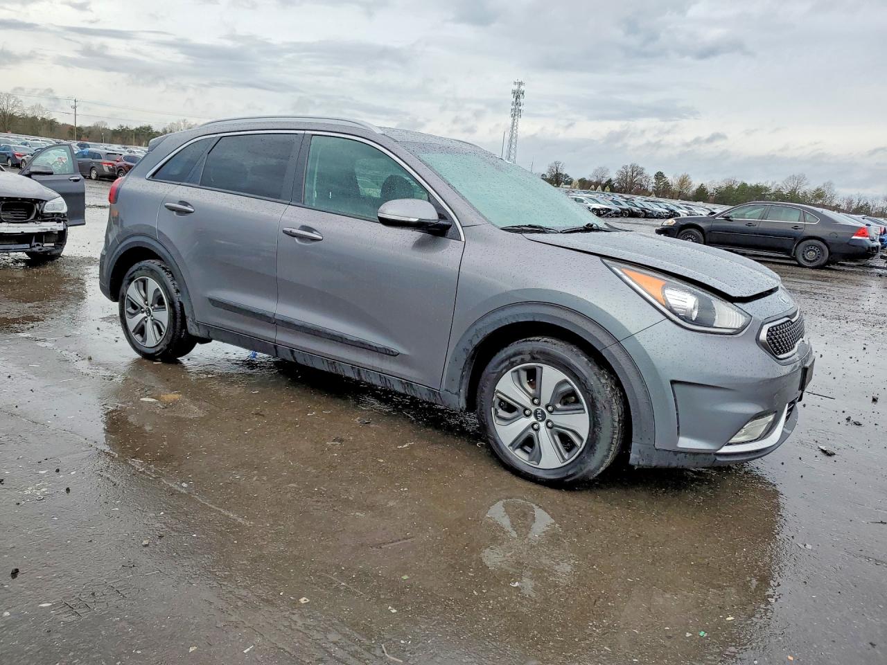 KIA NIRO 2018 — 5
