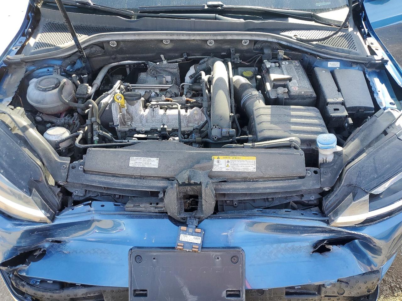 VOLKSWAGEN GOLF 2021 — 12