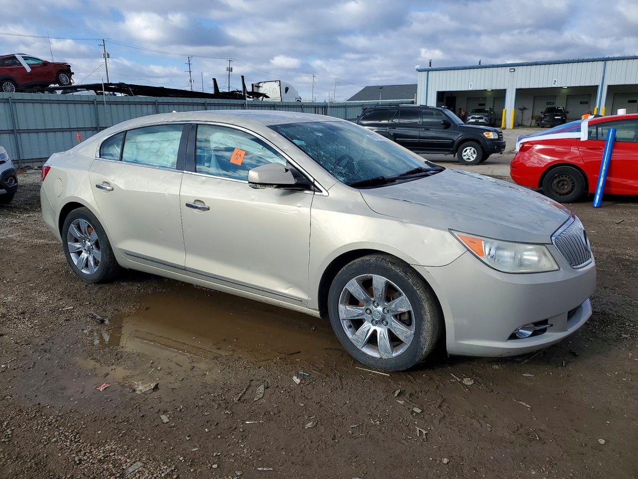 BUICK LACROSSE 2010 — 5
