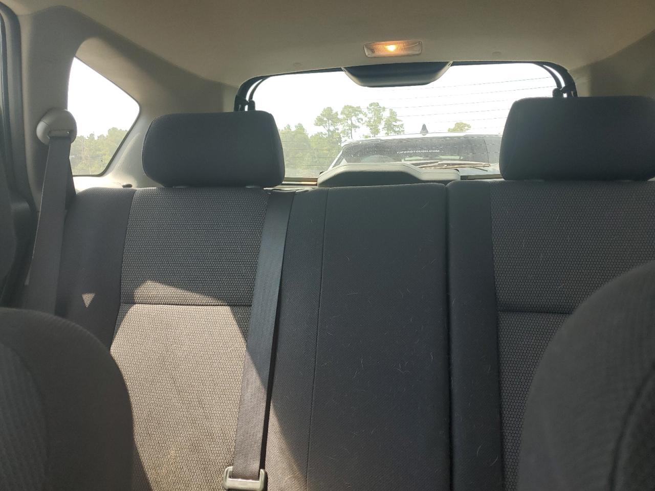 PONTIAC VIBE 2006 — 11
