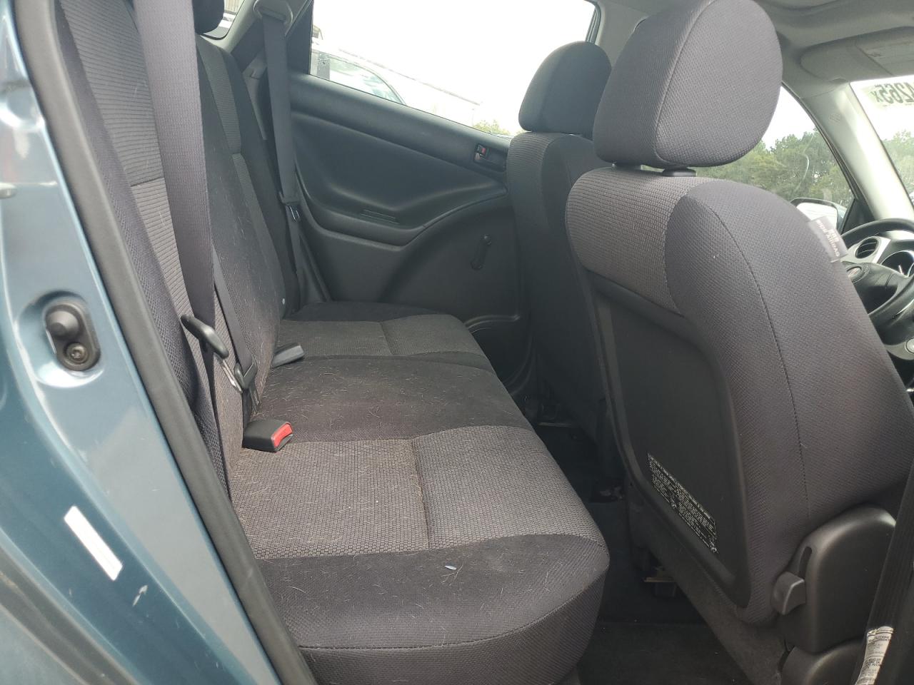 PONTIAC VIBE 2006 — 12
