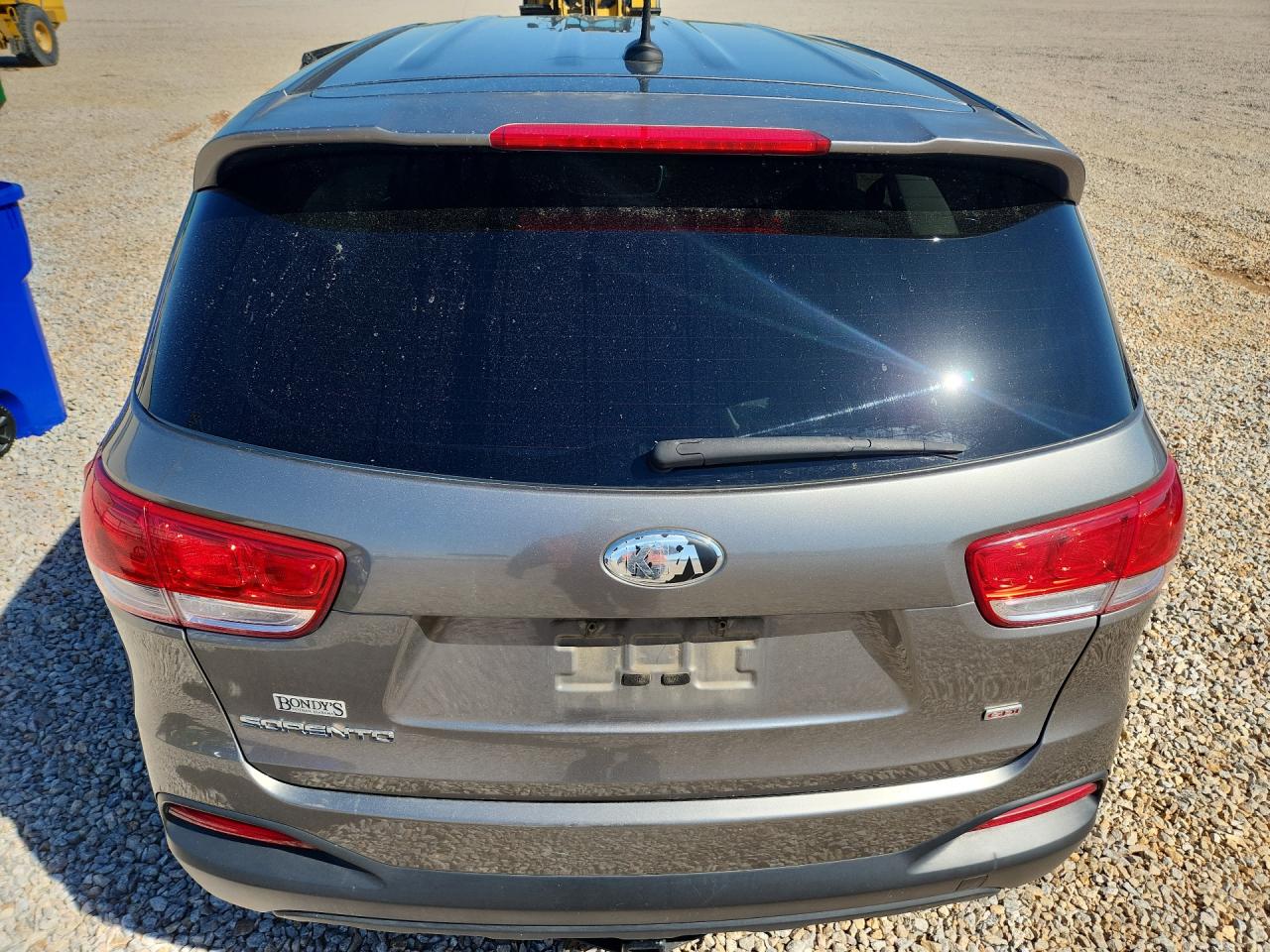 KIA SORENTO 2016 — 7