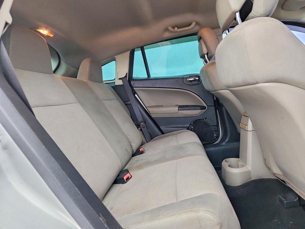 DODGE CALIBER 2010 — 11
