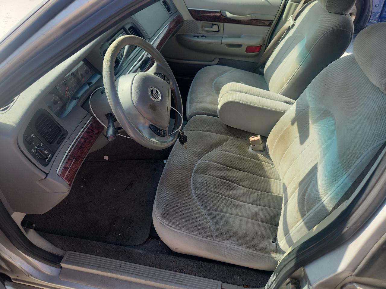 MERCURY GRAND MARQUIS 2001 — 8