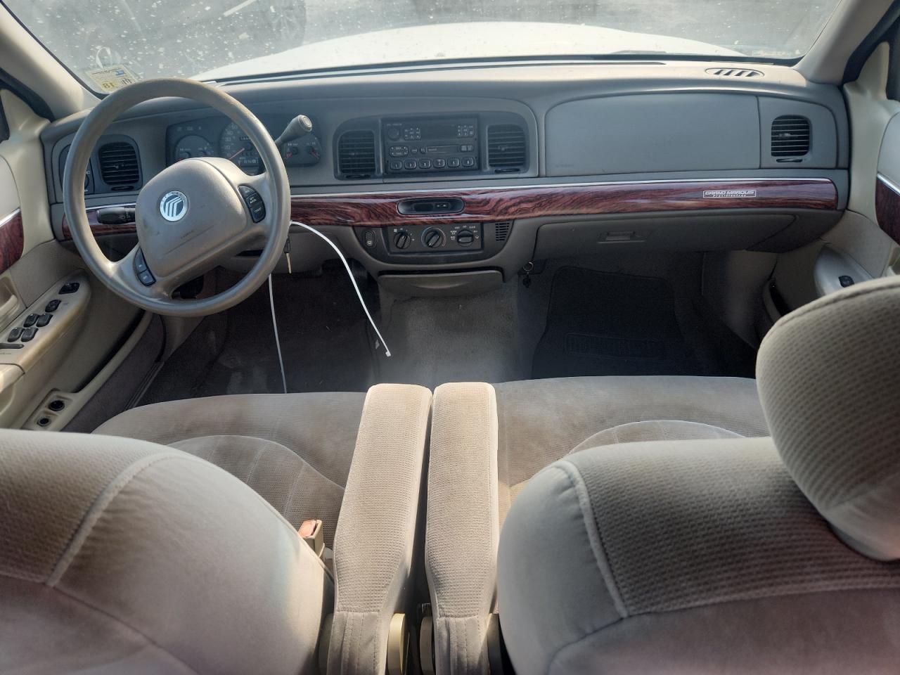 MERCURY GRAND MARQUIS 2001 — 9