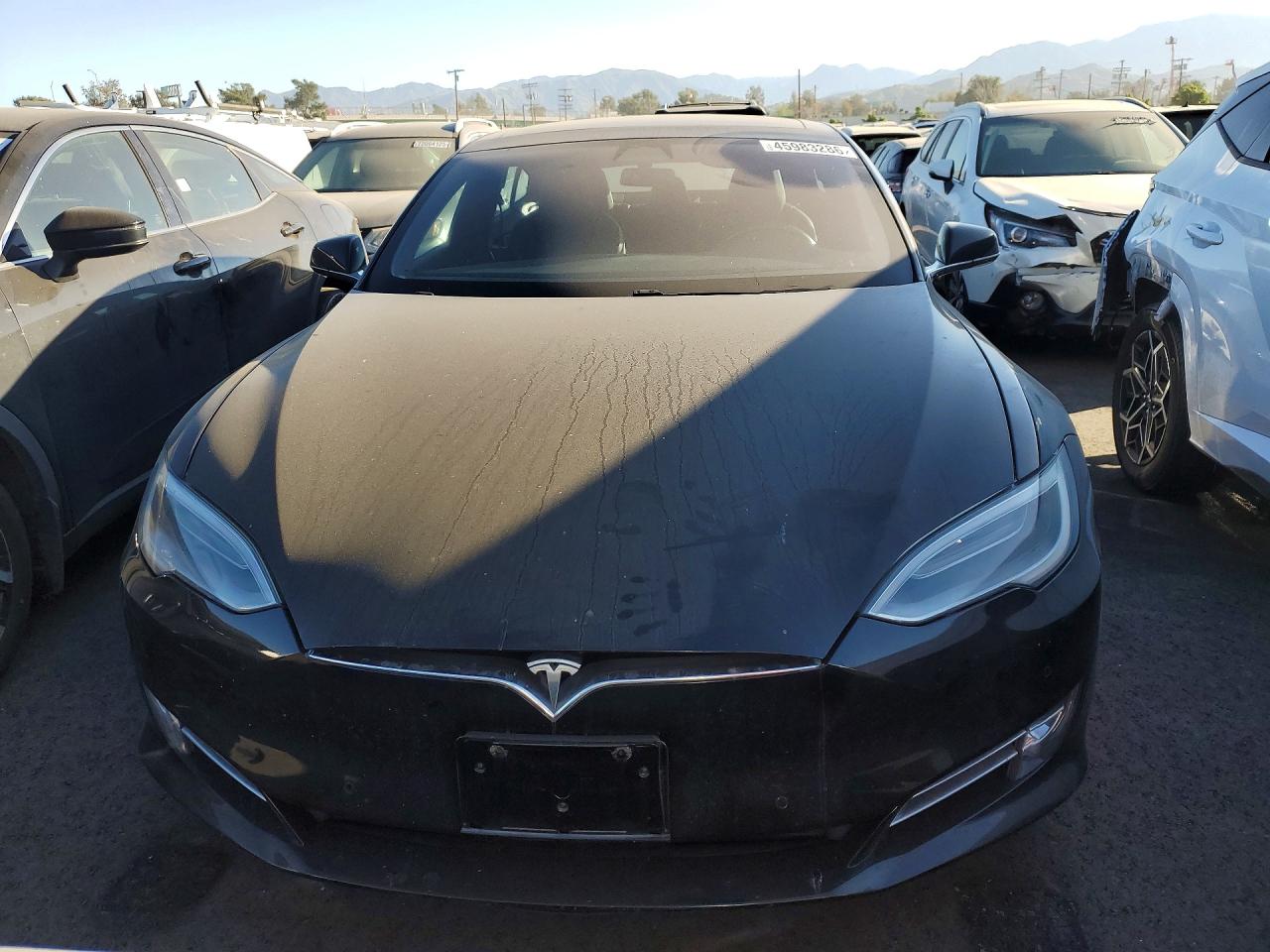 TESLA MODEL S 2018 — 6