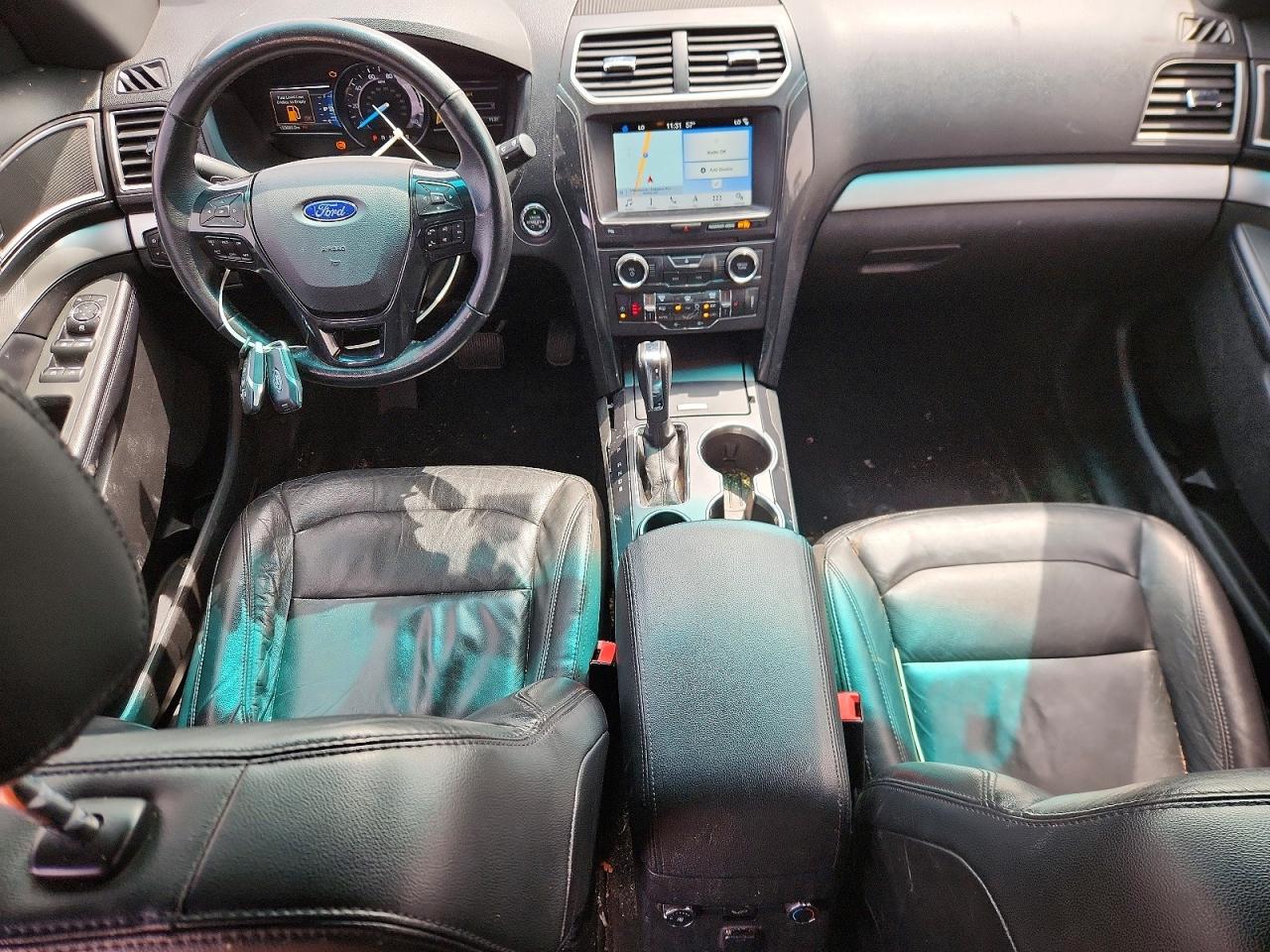 FORD EXPLORER 2017 — 9