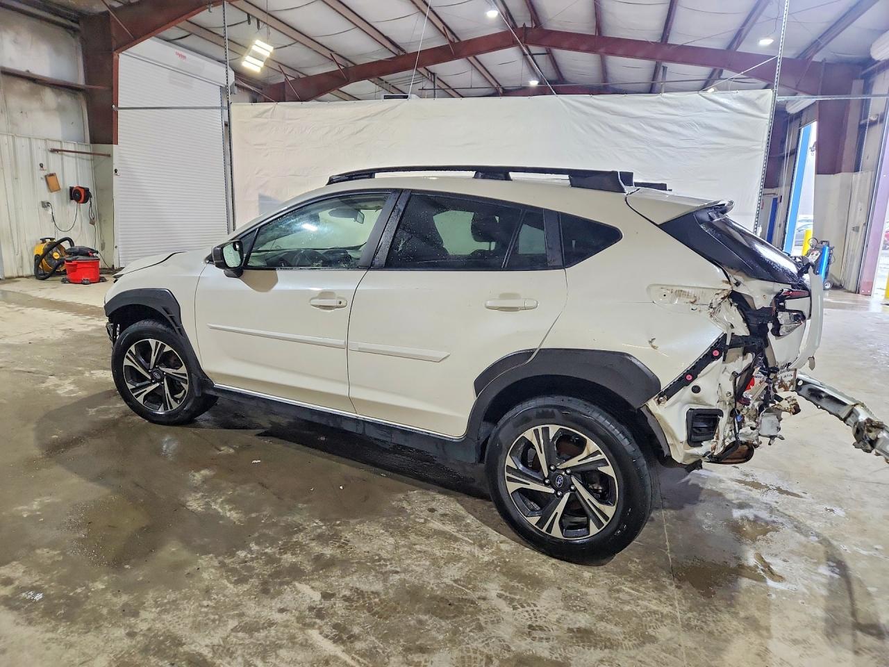 SUBARU CROSSTREK 2024 — 3