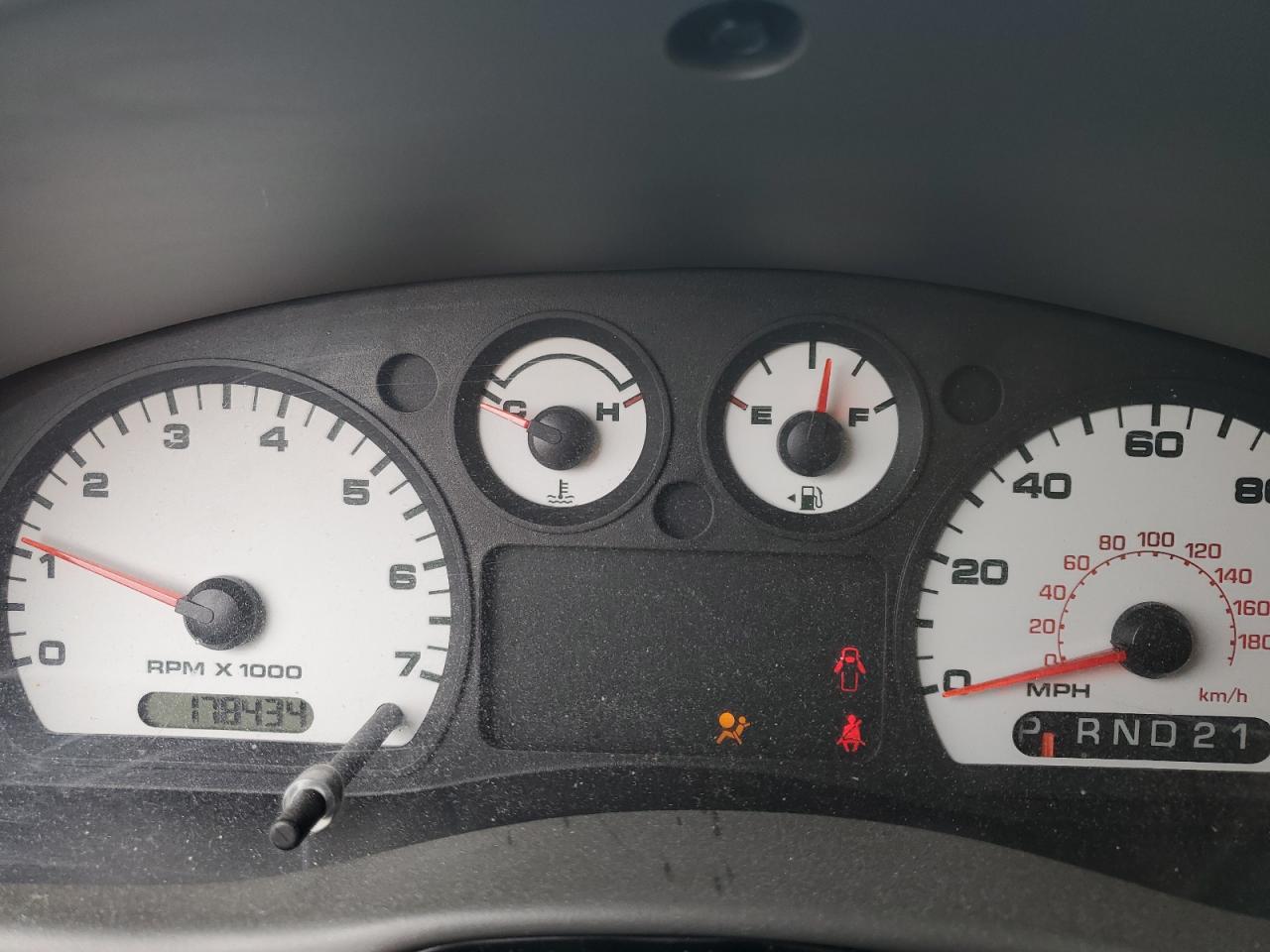 FORD RANGER 2011 — 10
