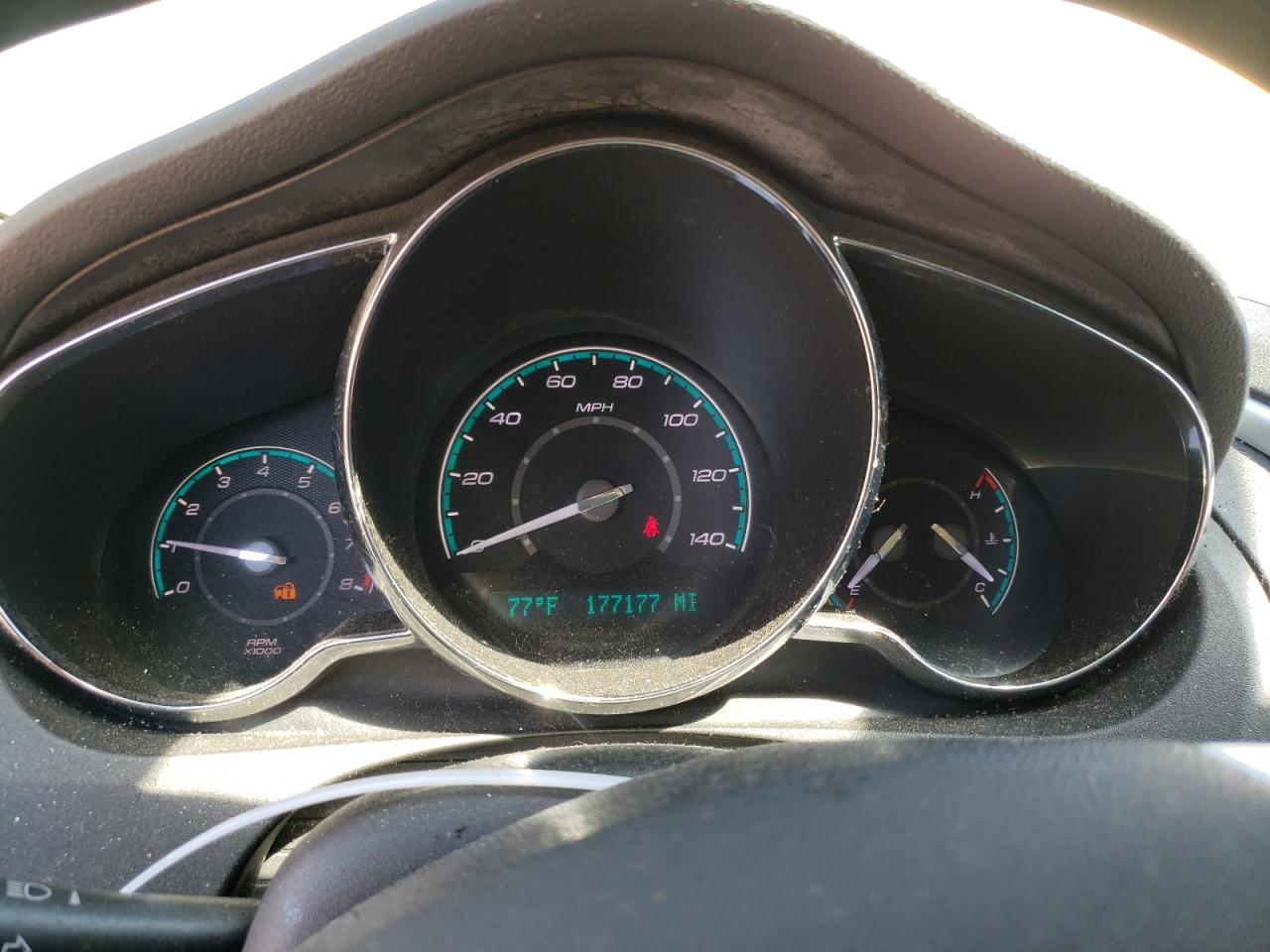 CHEVROLET MALIBU 2011 — 10