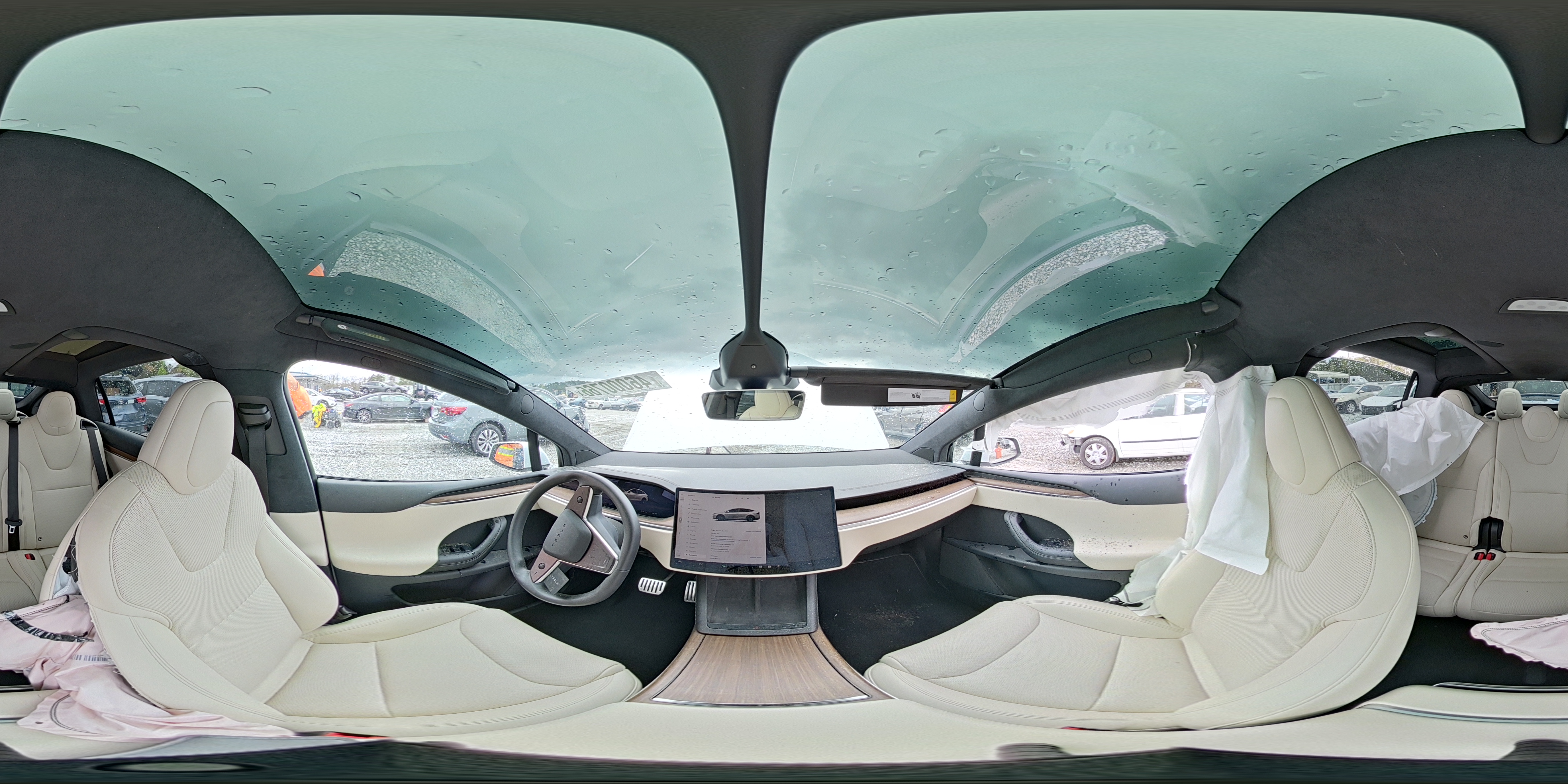 TESLA MODEL X 2023 — 14