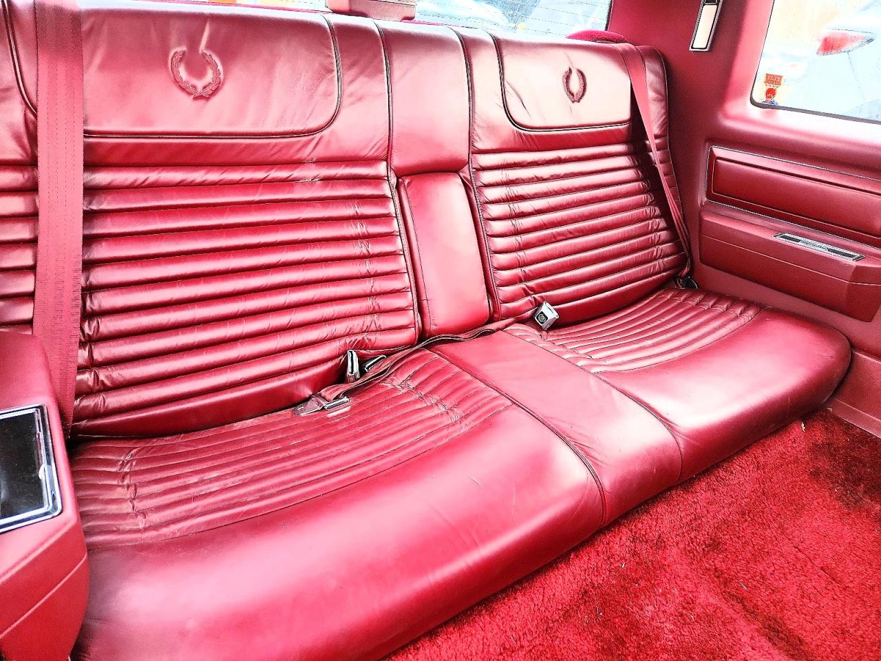 CADILLAC DEVILLE 1986 — 11