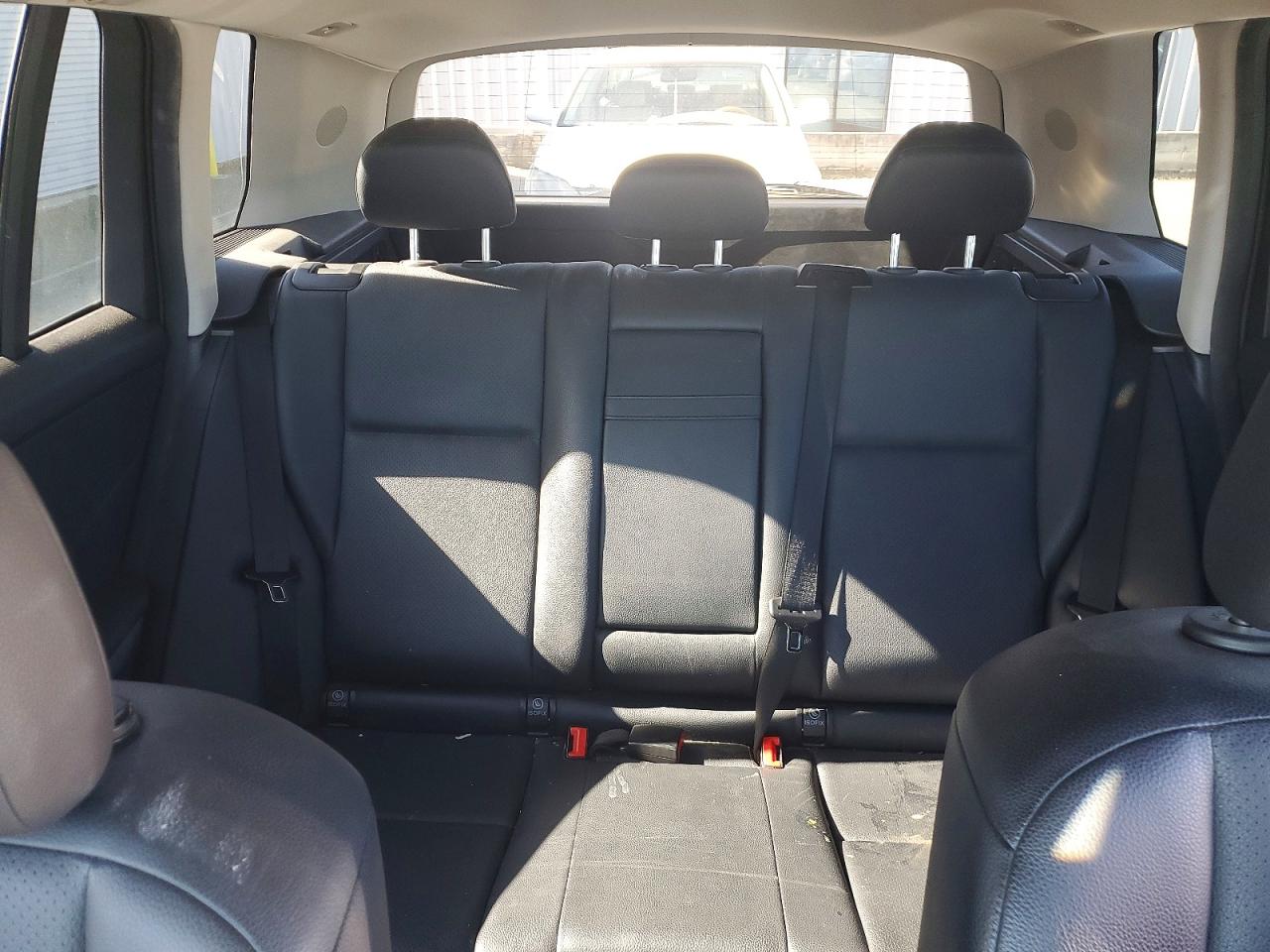 MERCEDES-BENZ GLK 2011 — 11