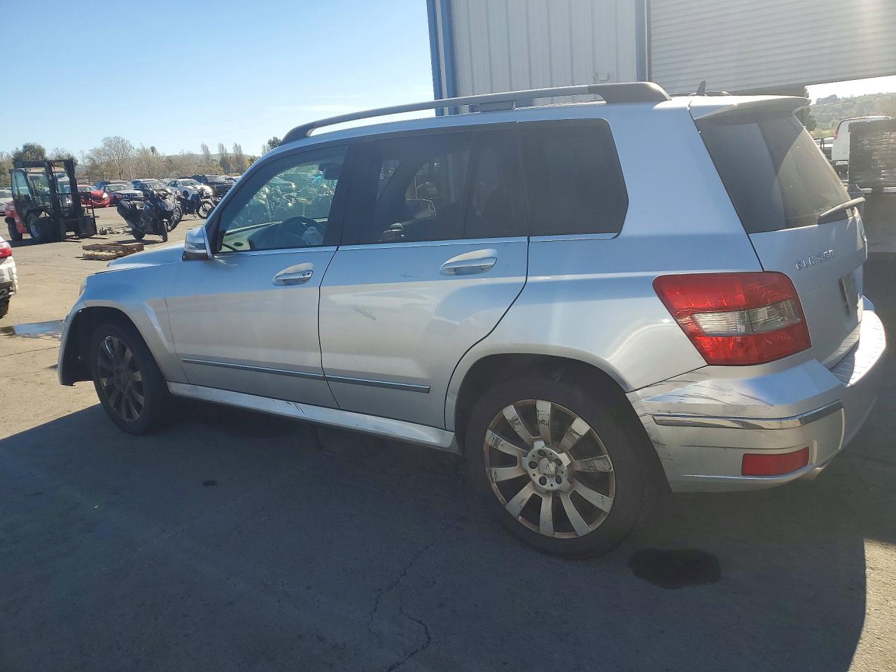 MERCEDES-BENZ GLK 2011 — 3