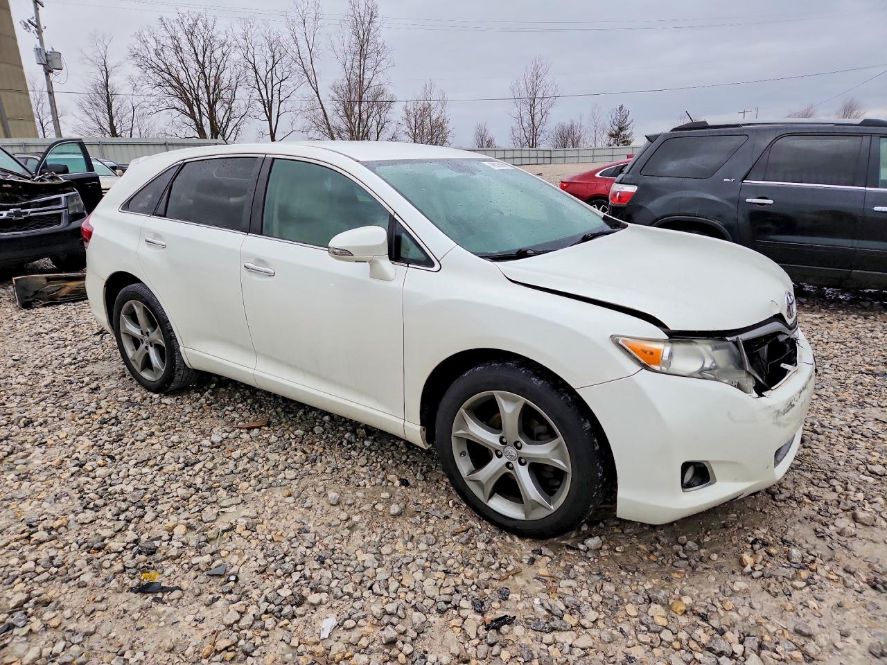 2013 TOYOTA VENZA XLE
