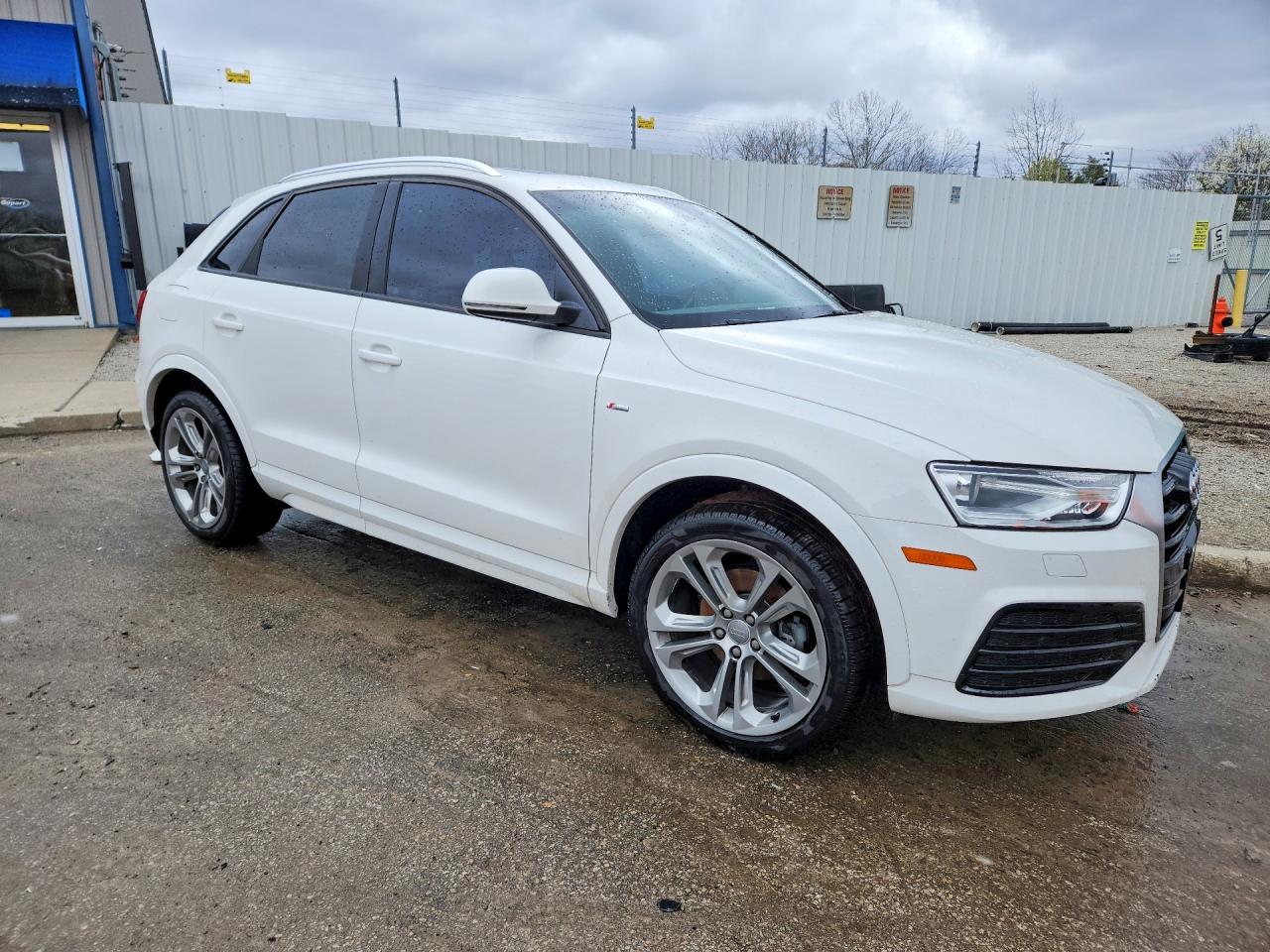 AUDI Q3 2018 — 5