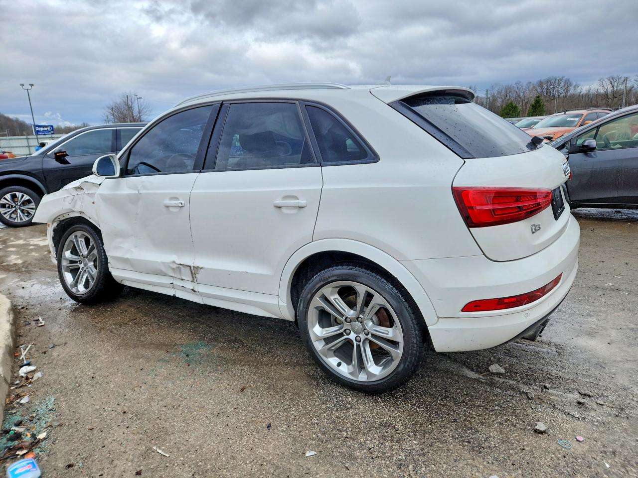 AUDI Q3 2018 — 3