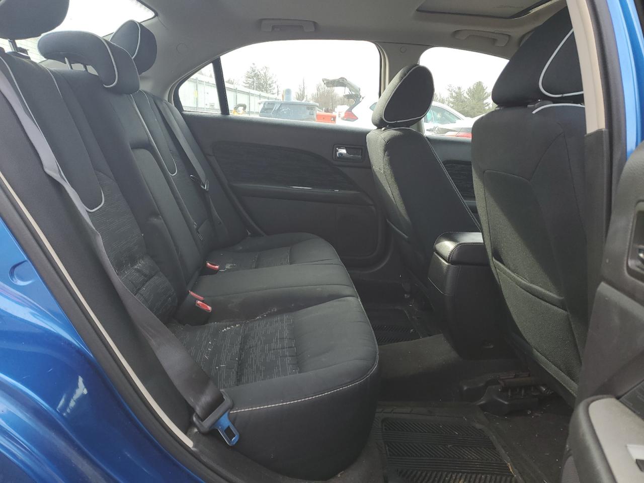 FORD FUSION 2011 — 11