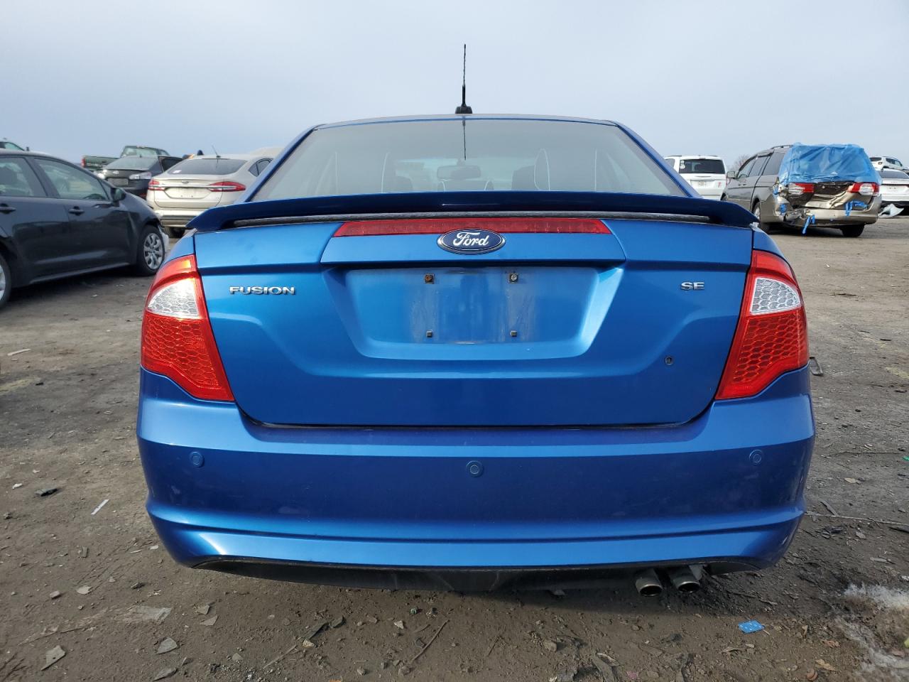 FORD FUSION 2011 — 7
