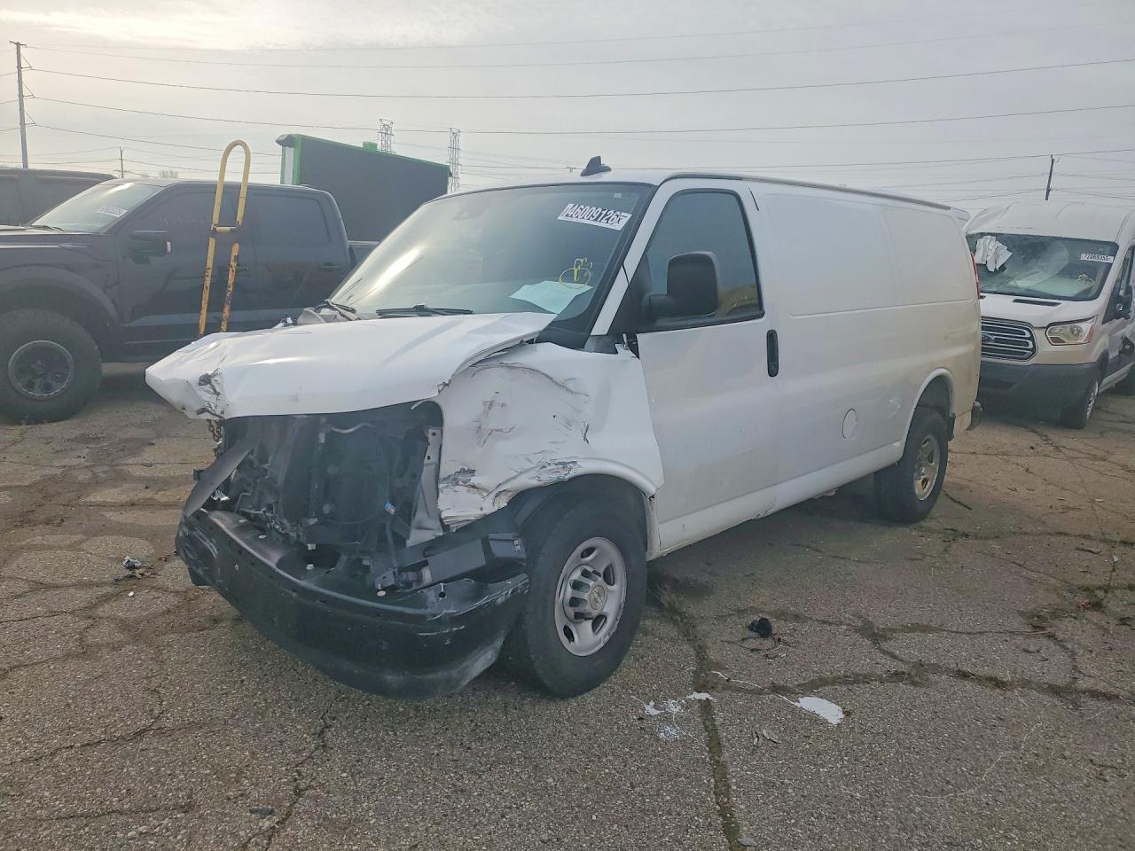 CHEVROLET EXPRESS G2500 2020 — 2