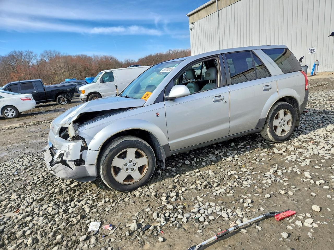 2005 SATURN VUE